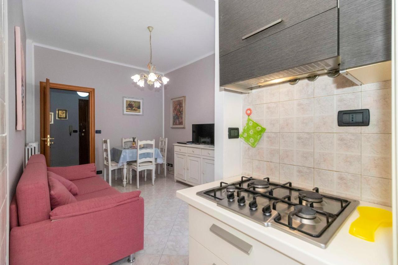 Santa Rita District Functional Flat Apartment *